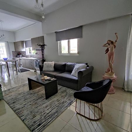 D&D Apartment Пиргос Экстерьер фото