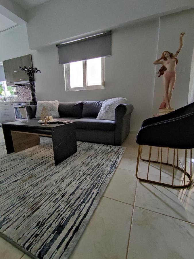 D&D Apartment Пиргос Экстерьер фото